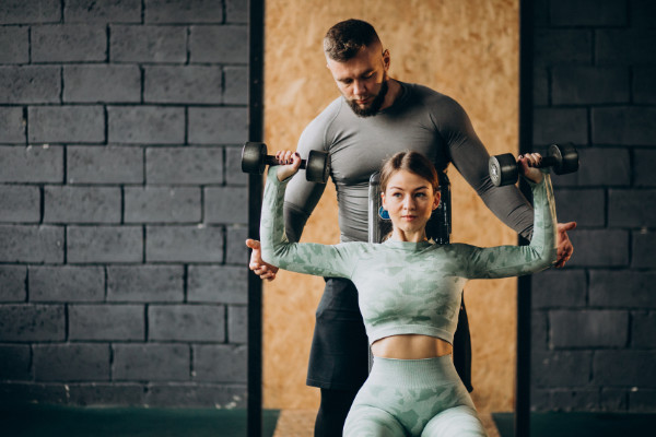trainer with client